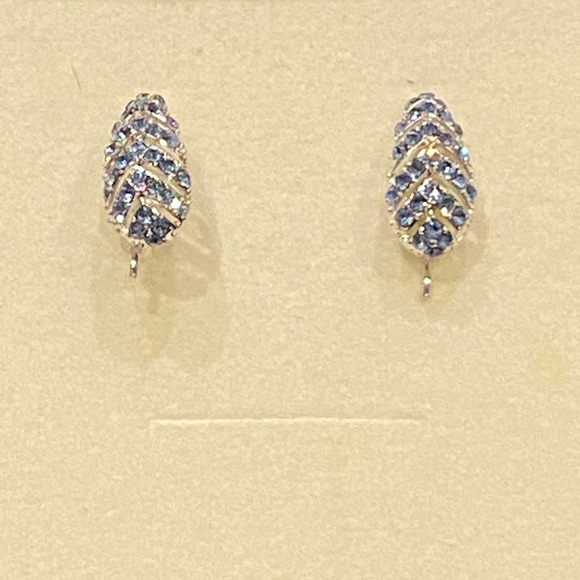 Borgia Earrings - Picture 1 of 4